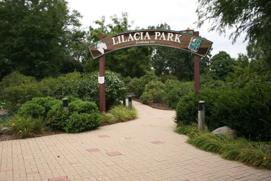 Lilacia Park, United States
